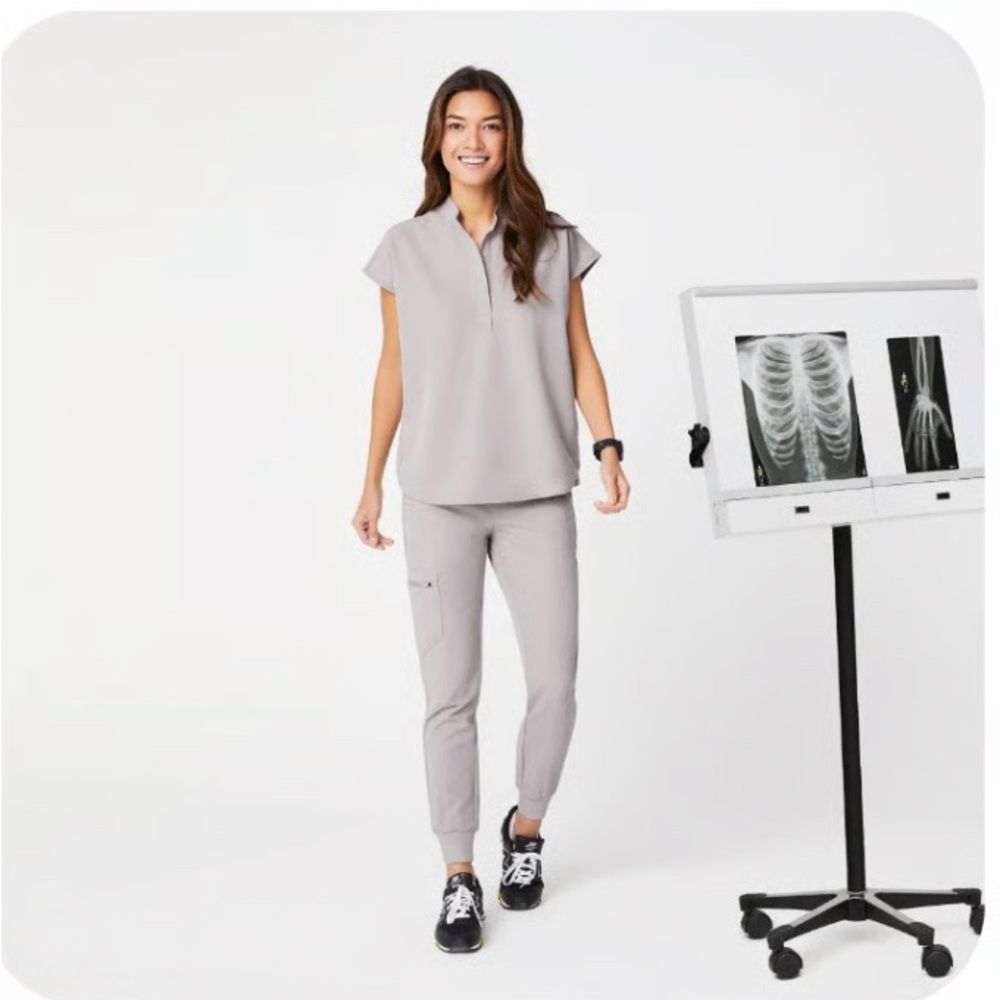 Figs Zamora Light Gray Jogger Scrub Pant - Slate